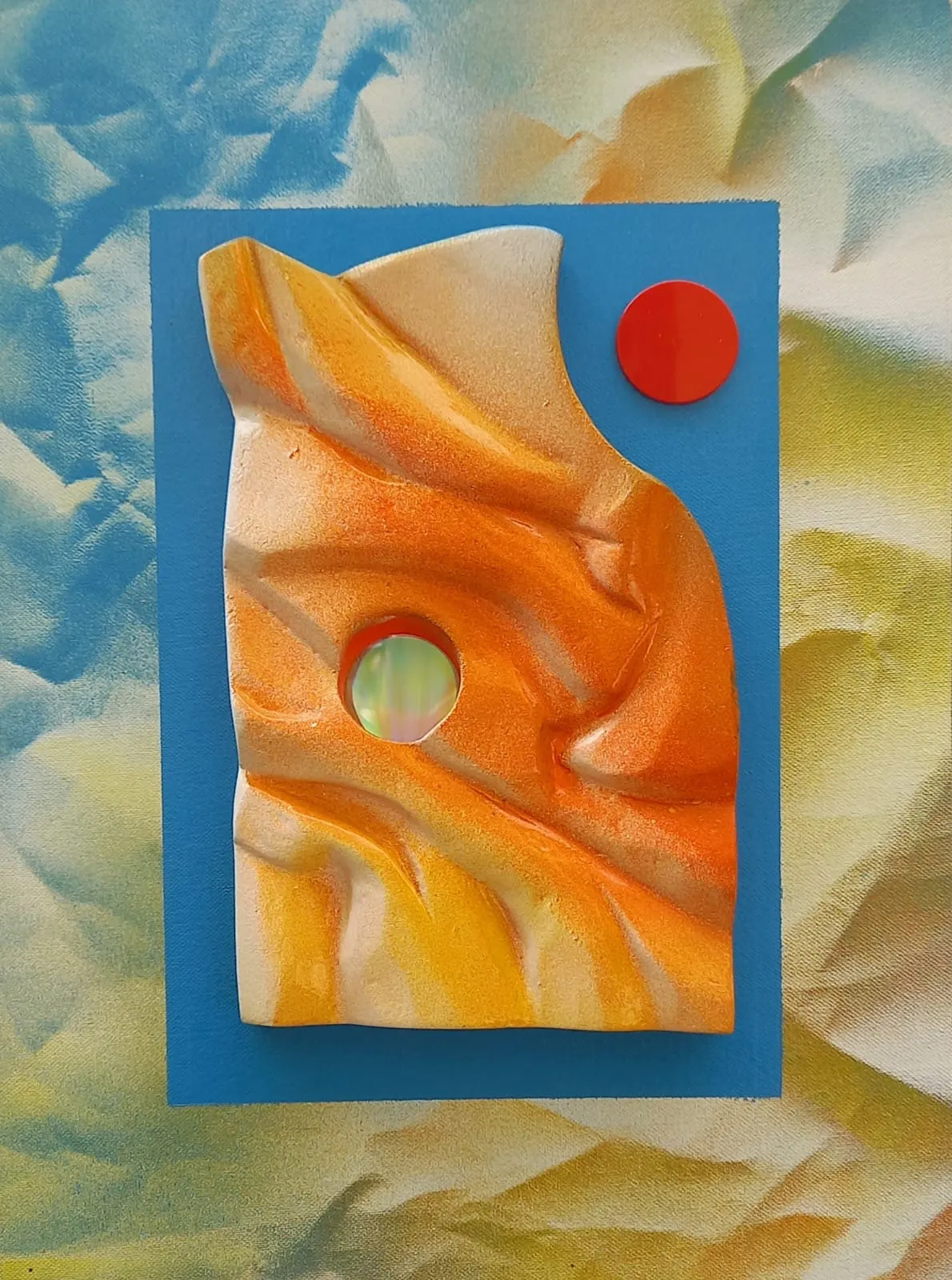 Il sole dell’avvenire (scultopittura)